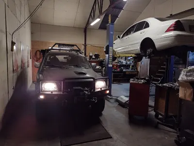 AUTO SERWIS MAREK SŁOWIKOWSKI